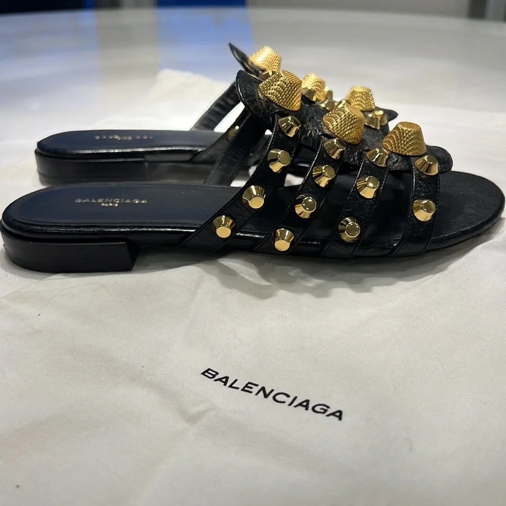 Balenciaga Grommet Sandal Black 37 - Picture 6 of 10